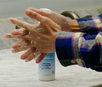 Handvana HydroClean Foam Hand Sanitizer and Moisturizer